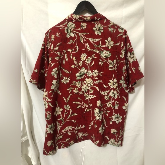 Women’s floral blouse - Picture 2 of 4
